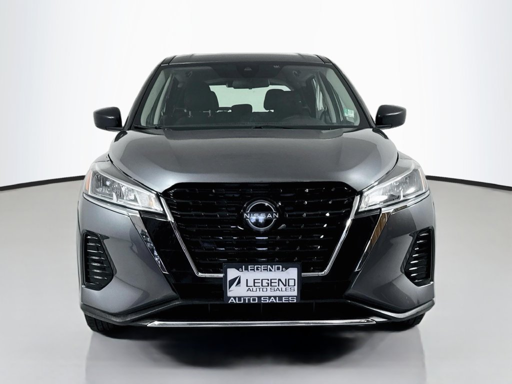 Used 2024 Nissan Kicks S FWD image 2