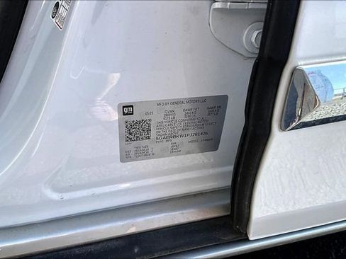 Used 2023 Buick Enclave Essence FWD image 5