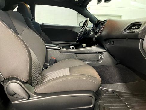 Used 2022 Dodge Challenger GT w/ Driver Convenience Group image 22
