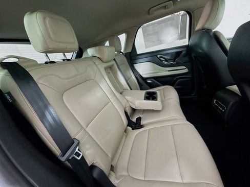 New 2026 Lincoln Corsair Premiere FWD image 28