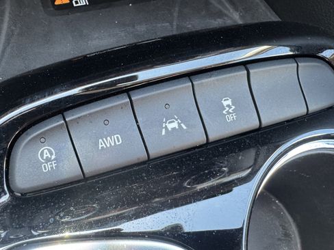 Used 2024 Buick Encore GX Preferred w/ Advanced Technology Package AWD/4WD image 38