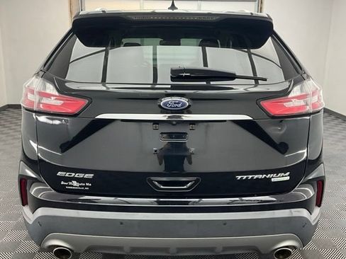 Used 2020 Ford Edge Titanium FWD image 13