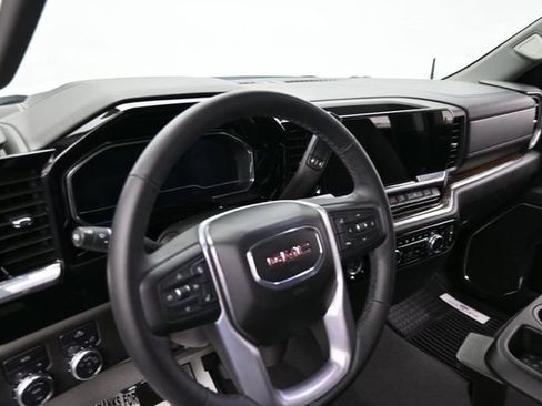 Used 2024 GMC Sierra 1500 Elevation AWD/4WD image 24