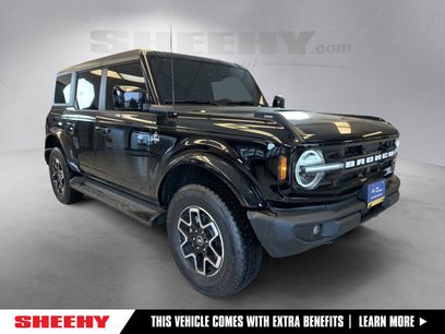 Certified 2025 Ford Bronco Outer Banks