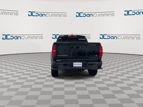Used 2022 Chevrolet Colorado Z71 w/ Z71 Midnight Edition AWD/4WD image 7