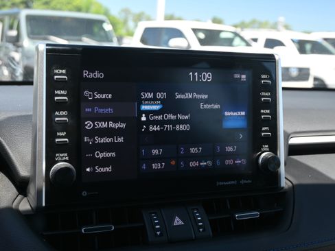 Used 2022 Toyota RAV4 XSE AWD/4WD image 26
