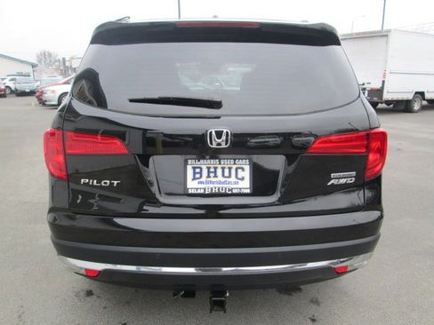 Used 2018 Honda Pilot Touring image 5