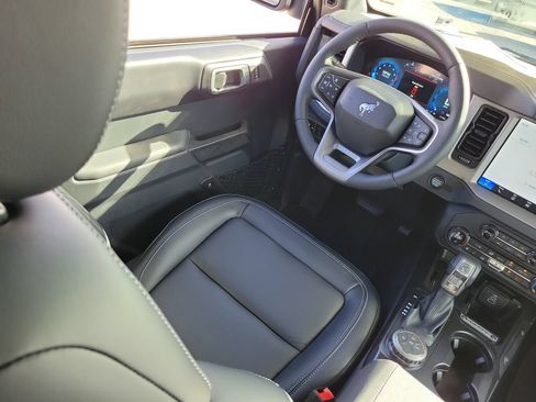 New 2026 Ford Bronco Outer Banks AWD/4WD image 16