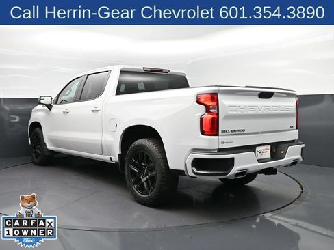 Used 2023 Chevrolet Silverado 1500 RST AWD/4WD image 5