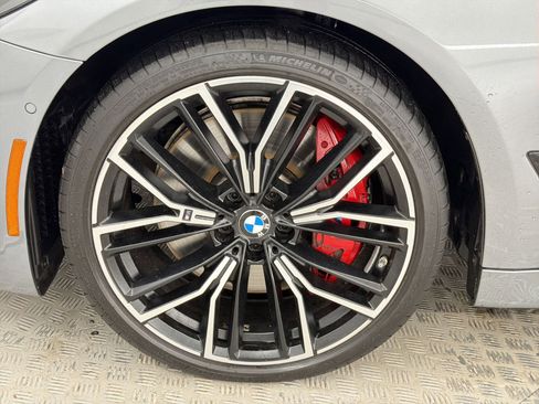 Used 2023 BMW 540i 540i w/ M Sport Package image 11
