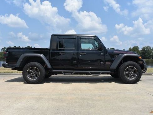 Used 2022 Jeep Gladiator Rubicon w/ LED Lighting Group image 3