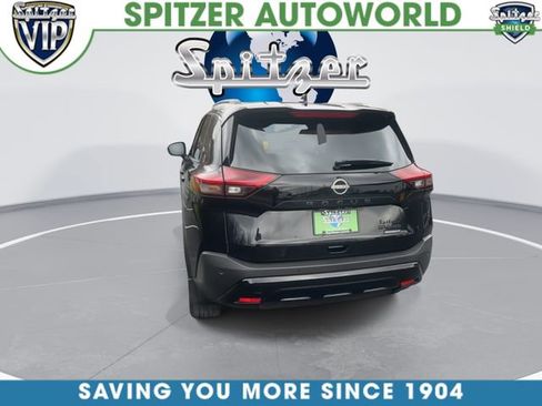 Used 2023 Nissan Rogue SV w/ SV Premium B Package image 8