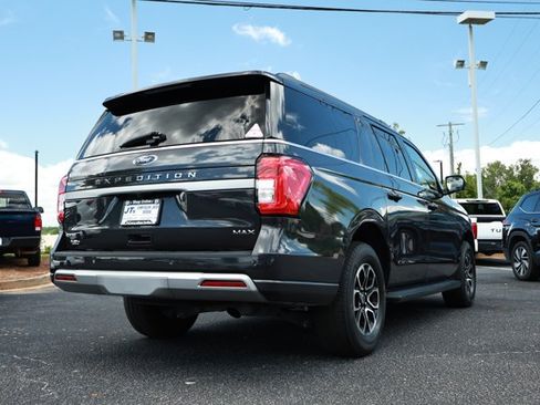 Used 2024 Ford Expedition Max XLT RWD image 6