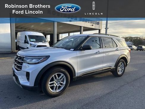 New 2026 Ford Explorer Active w/ Active Comfort Package image 1