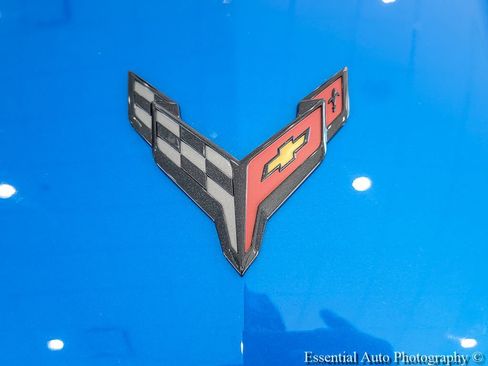 Used 2024 Chevrolet Corvette Stingray Preferred Cpe w/ Battery Protection Package RWD image 12