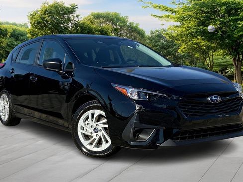 Certified 2025 Subaru Impreza 2.0i image 3