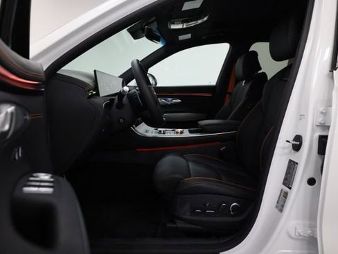 New 2026 Genesis GV70 2.5T Sport Prestige AWD/4WD image 16