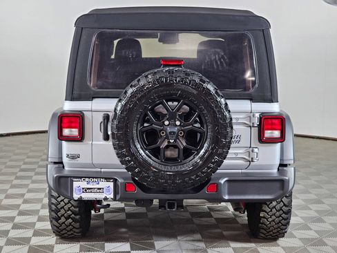 Used 2024 Jeep Wrangler Unlimited Sport AWD/4WD image 29