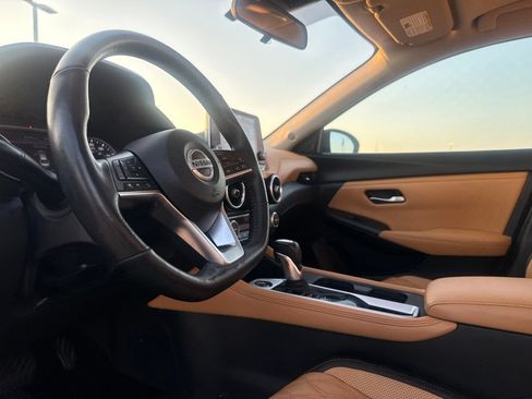 Certified 2023 Nissan Sentra SV w/ SV Premium Package FWD image 38