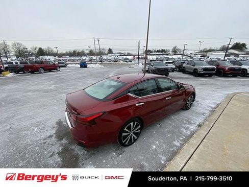 Used 2020 Nissan Altima 2.5 Platinum image 23