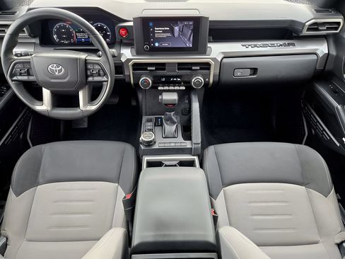 Used 2024 Toyota Tacoma TRD Off-Road AWD/4WD image 22