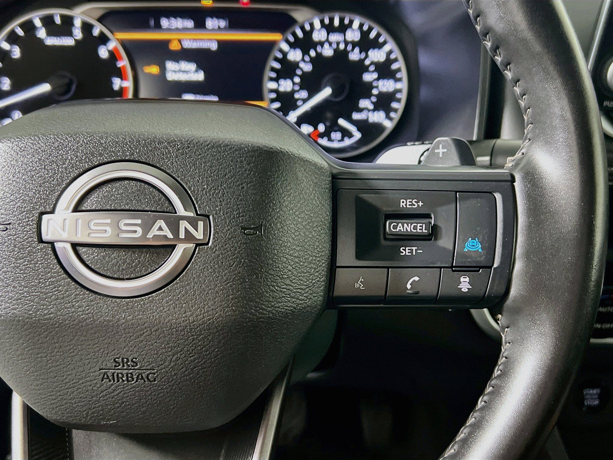 Used 2025 Nissan Rogue SV FWD image 19