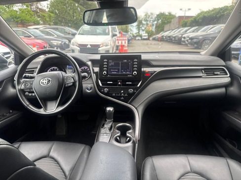 Used 2024 Toyota Camry SE w/ Convenience Package FWD image 20