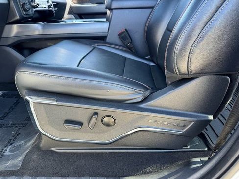 Used 2024 Ford F250 Lariat w/ Sport Appearance Package image 17