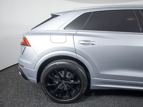 Used 2022 Audi RS Q8 AWD/4WD image 24