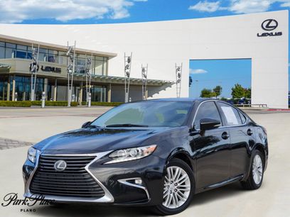 Used 2017 Lexus ES 350 Premium w/ Premium Package