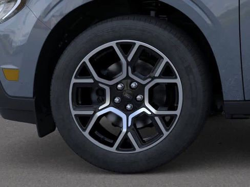 New 2026 Ford Maverick Lariat image 21