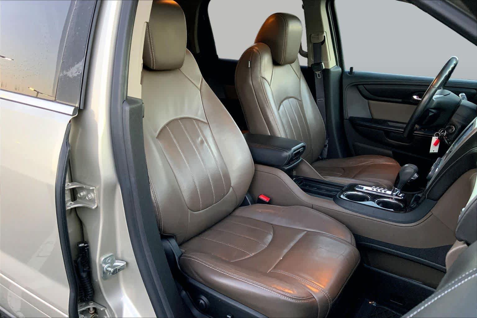 Used 2014 GMC Acadia SLT FWD image 8