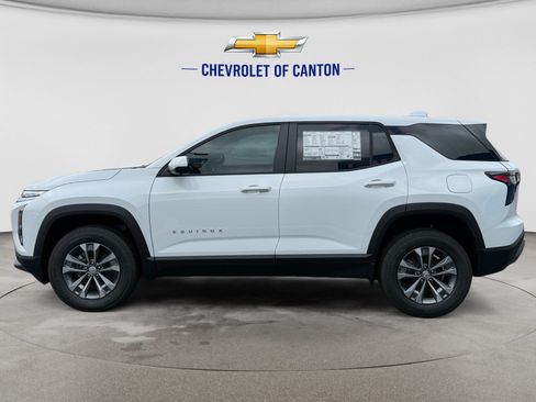New 2027 Chevrolet Equinox LT w/ Convenience Package II FWD image 8