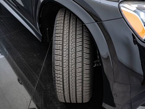 Used 2026 Mercedes-Benz GLE 580 4MATIC image 52