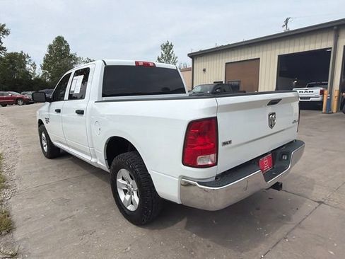 Used 2023 RAM 1500 Classic SLT w/ Electronics Group AWD/4WD image 33