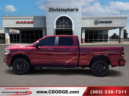 Used 2020 RAM 2500 Laramie w/ Night Edition AWD/4WD image 6