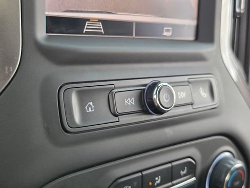 Used 2025 Chevrolet Silverado 1500 Custom w/ LPO, Dark Essentials Package AWD/4WD image 20