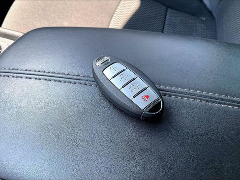 Certified 2023 Nissan Sentra S FWD image 12