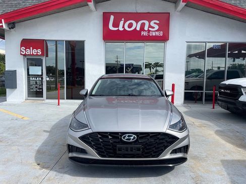 Used 2021 Hyundai Sonata SEL image 1