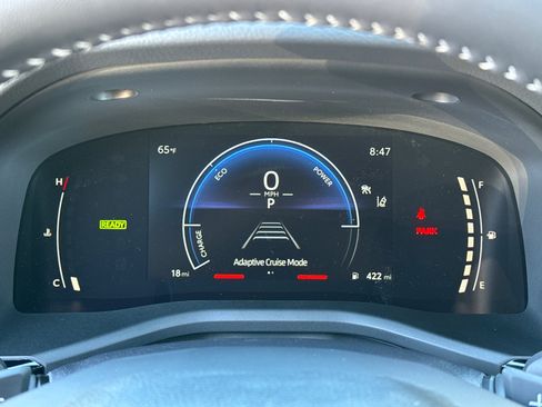 New 2026 Toyota Camry Hybrid FWD image 32