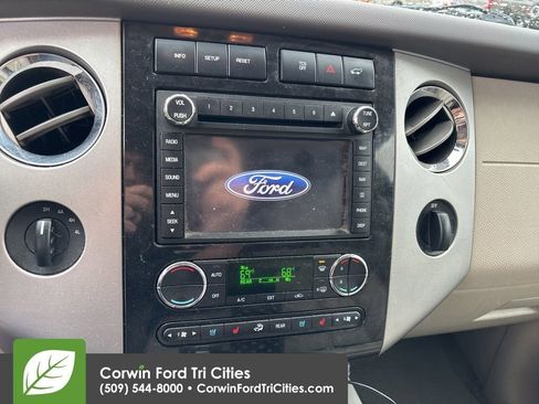 Used 2013 Ford Expedition EL Limited image 10