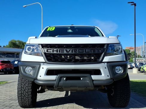 Used 2019 Chevrolet Colorado ZR2 w/ Colorado ZR2 Bison Edition AWD/4WD image 2