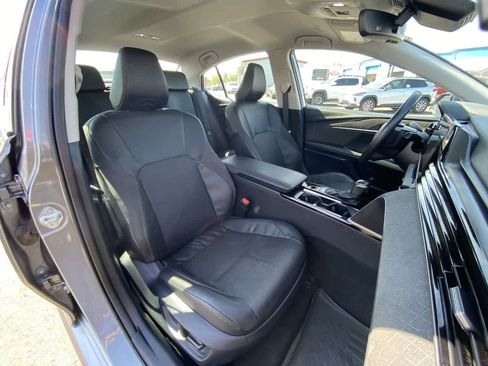 Certified 2025 Toyota Camry XLE FWD image 23
