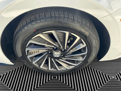 Used 2023 Hyundai Sonata SEL w/ Cargo Package image 17