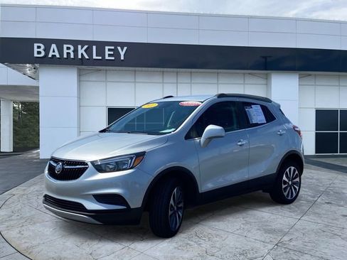 Certified 2022 Buick Encore Preferred w/ Safety Package AWD/4WD image 5