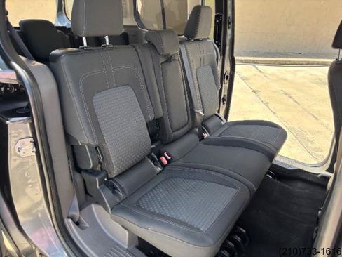 Used 2022 Ford Transit Connect XLT FWD image 27