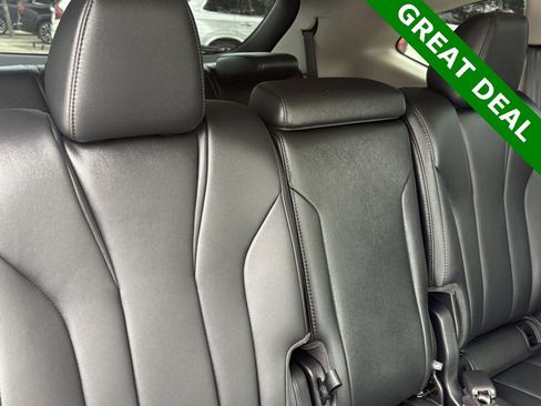 Used 2024 Acura MDX FWD image 38