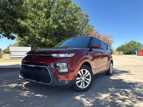Used 2021 Kia Soul LX FWD image 5