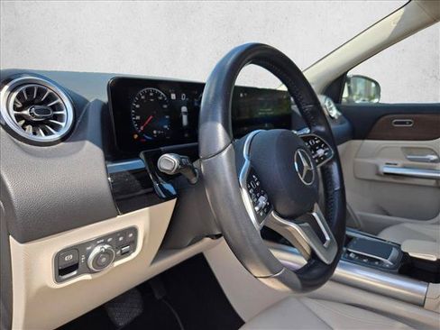 Used 2022 Mercedes-Benz GLA 250 image 8