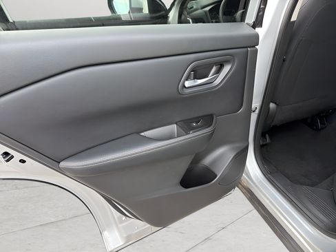 Certified 2024 Nissan Rogue SV AWD/4WD image 49